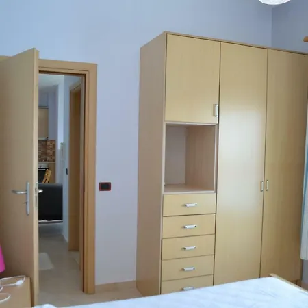 Bujar Appartement *