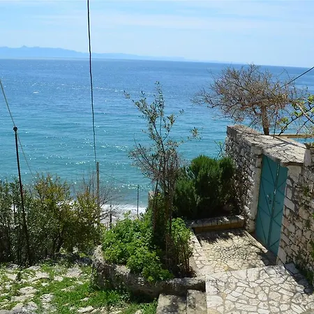 Apartment Bujar