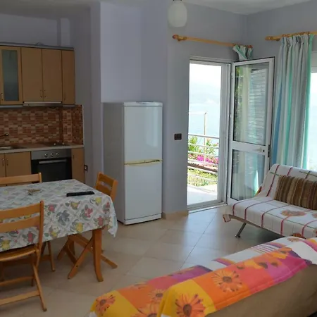 Bujar Apartment Qeparo